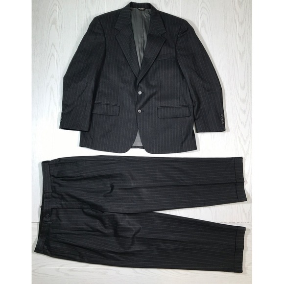 Vintage Bill Blass Wool Suit 42R 34x29 Gray Pinstripe 2 Button Made In USA 90s